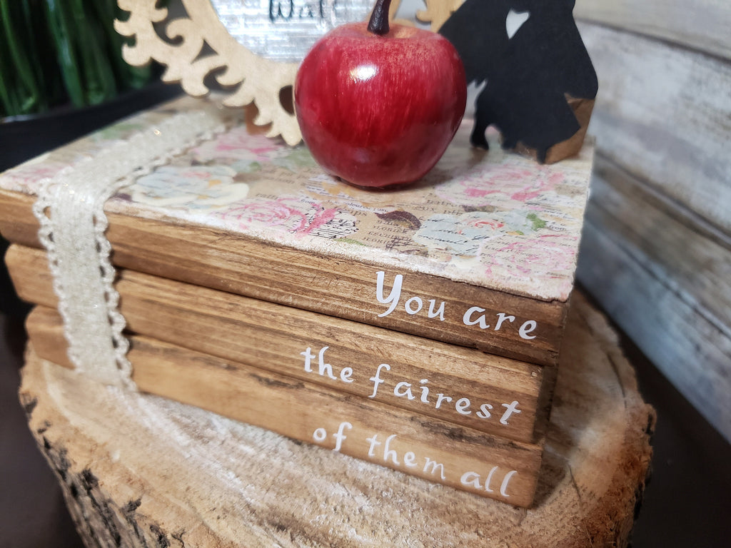 Disney Wedding decor Snow White Decor centerpiece Snow White party Disney wedding centerpiece, Disney princess wedding Snow White