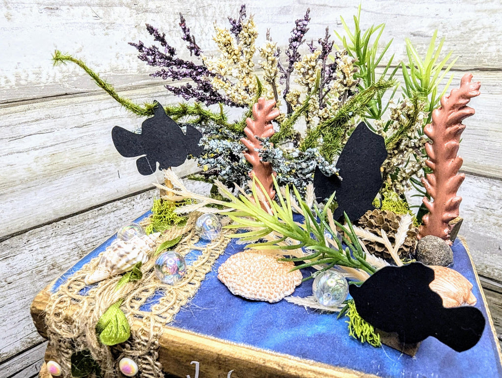 Finding Nemo decor, Disney wedding table decor, Disney wedding centerpiece, Finding Nemo party decor Finding Nemo decor gift