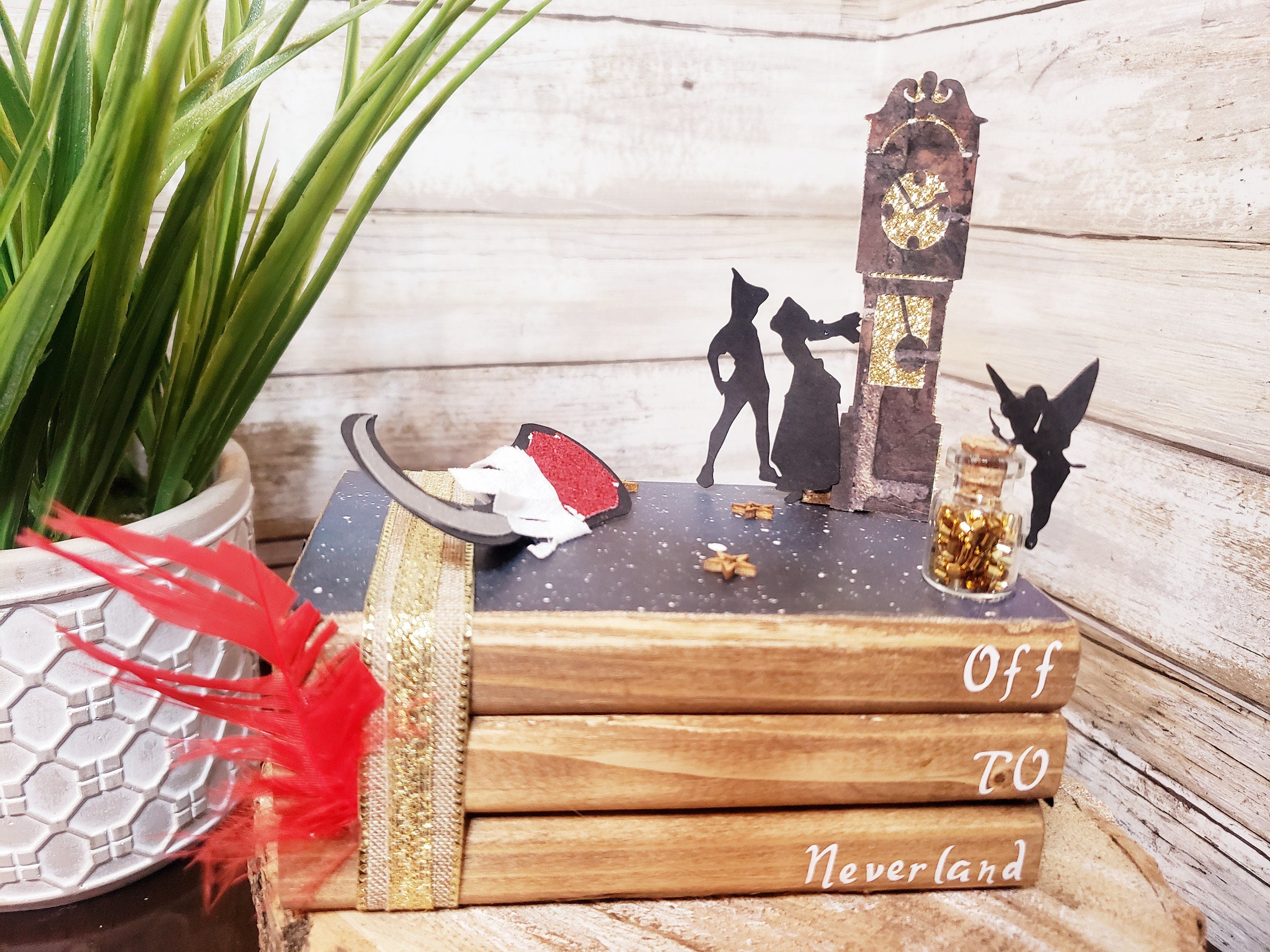 Peter Pan decor, Peter pan centerpiece, Disney decor, Peter Pan party, Tinkerbell decor, Disney handmade gift, Tinkerbell party gift