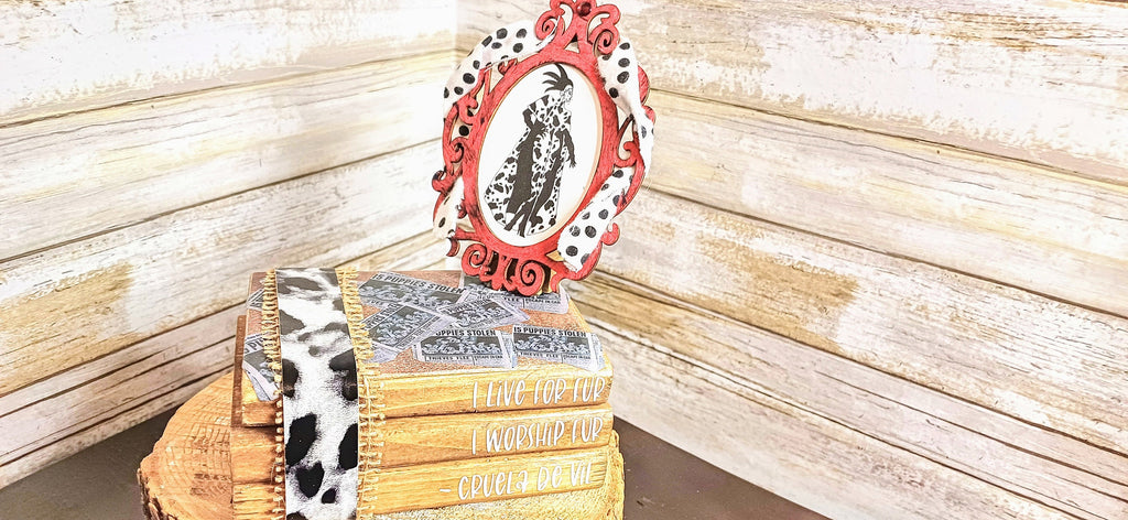 Cruella Decor centerpiece, Disney Villian gift, Disney wedding party decor, Disney wedding, Disney villain decor, Disney Villains party