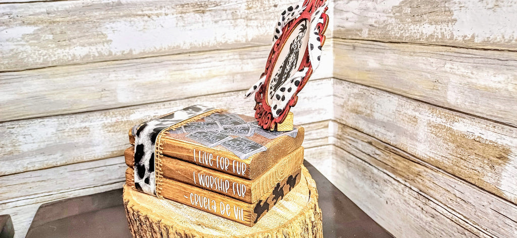 Cruella Decor centerpiece, Disney Villian gift, Disney wedding party decor, Disney wedding, Disney villain decor, Disney Villains party