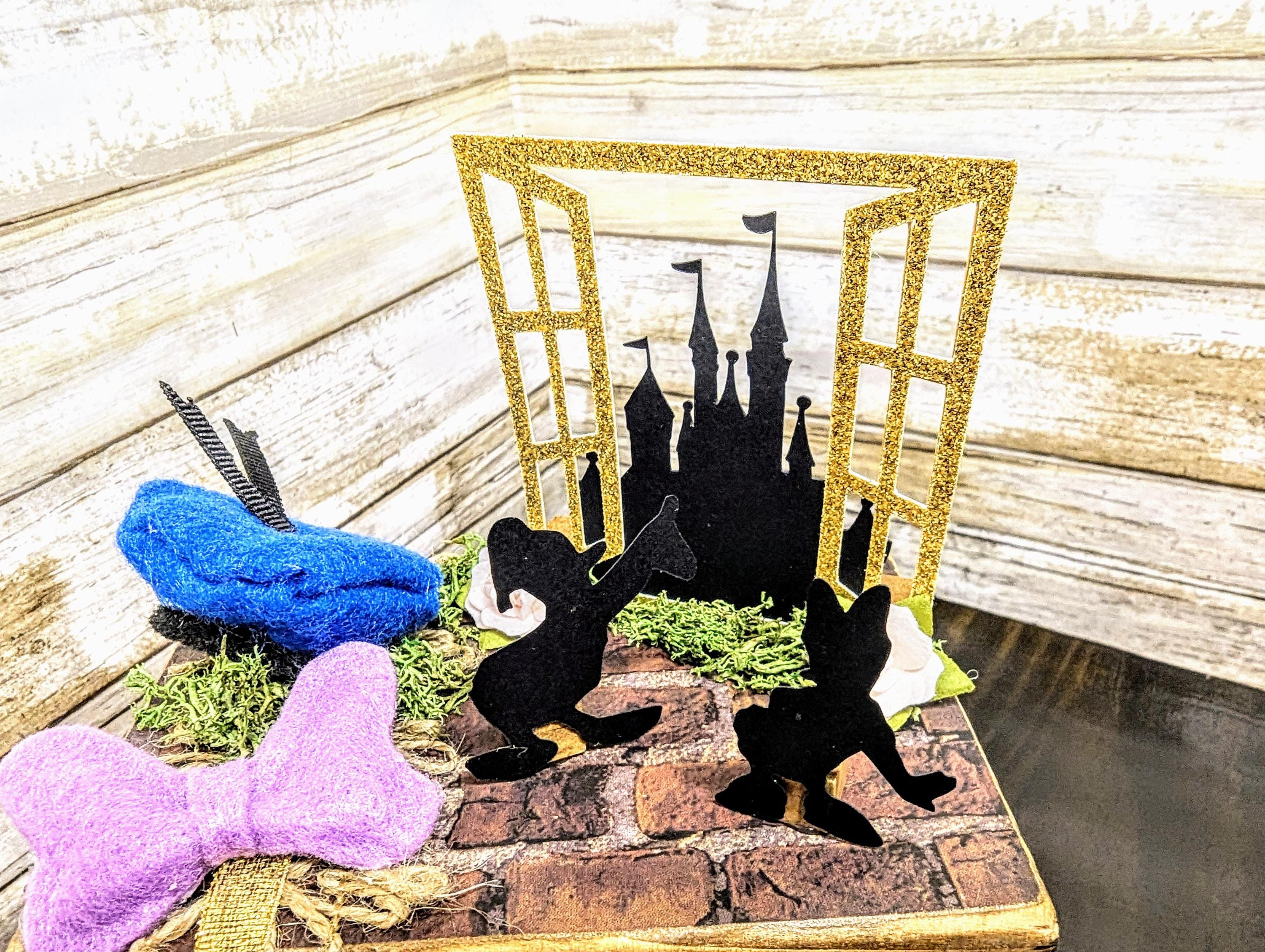 Donald and Daisy Decor, Disney Wedding table decor, Disney wedding centerpiece, Donald and daisy gift, Donald and Daisy wedding decor