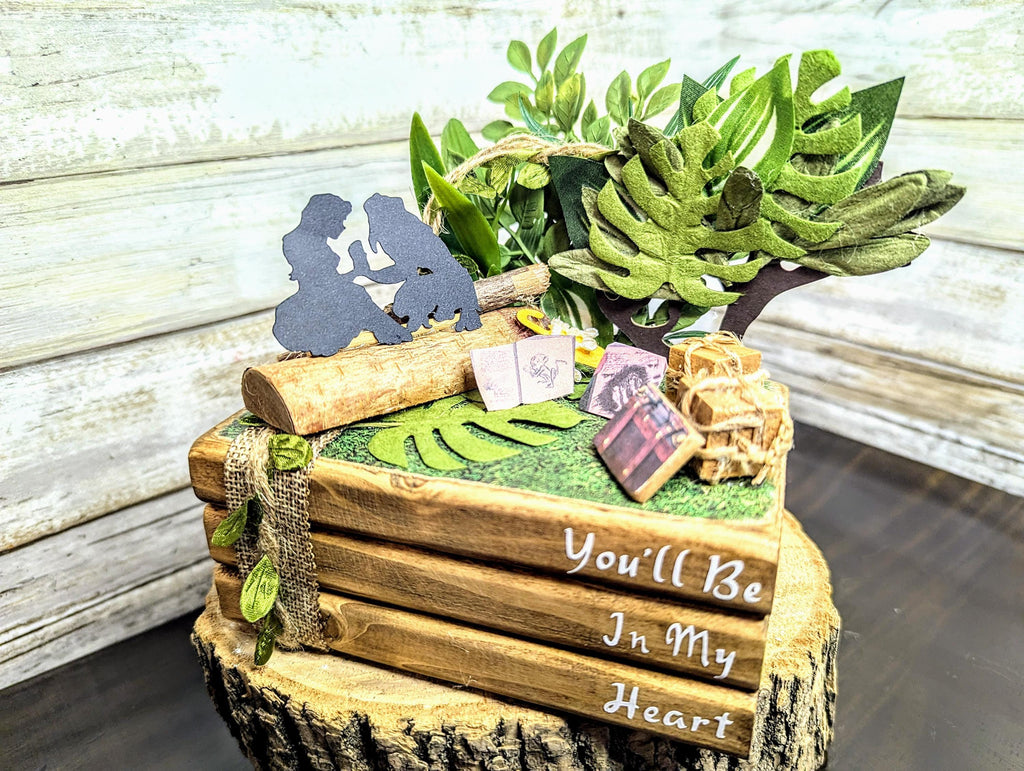 Tarzan table party decor, Tarzan Centerpiece, Tarzan and Jane decor, Tarzan party table decor, Disney wedding centerpiece, Disney wedding