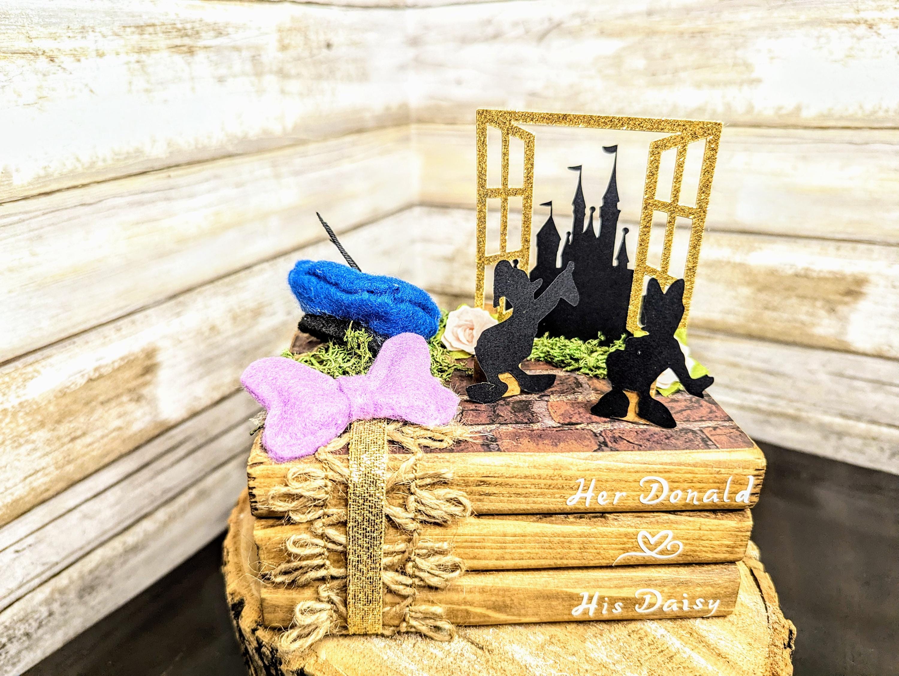 Donald and Daisy Decor, Disney Wedding table decor, Disney wedding centerpiece, Donald and daisy gift, Donald and Daisy wedding decor