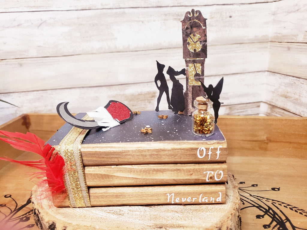 Peter Pan decor, Peter pan centerpiece, Disney decor, Peter Pan party, Tinkerbell decor, Disney handmade gift, Tinkerbell party gift