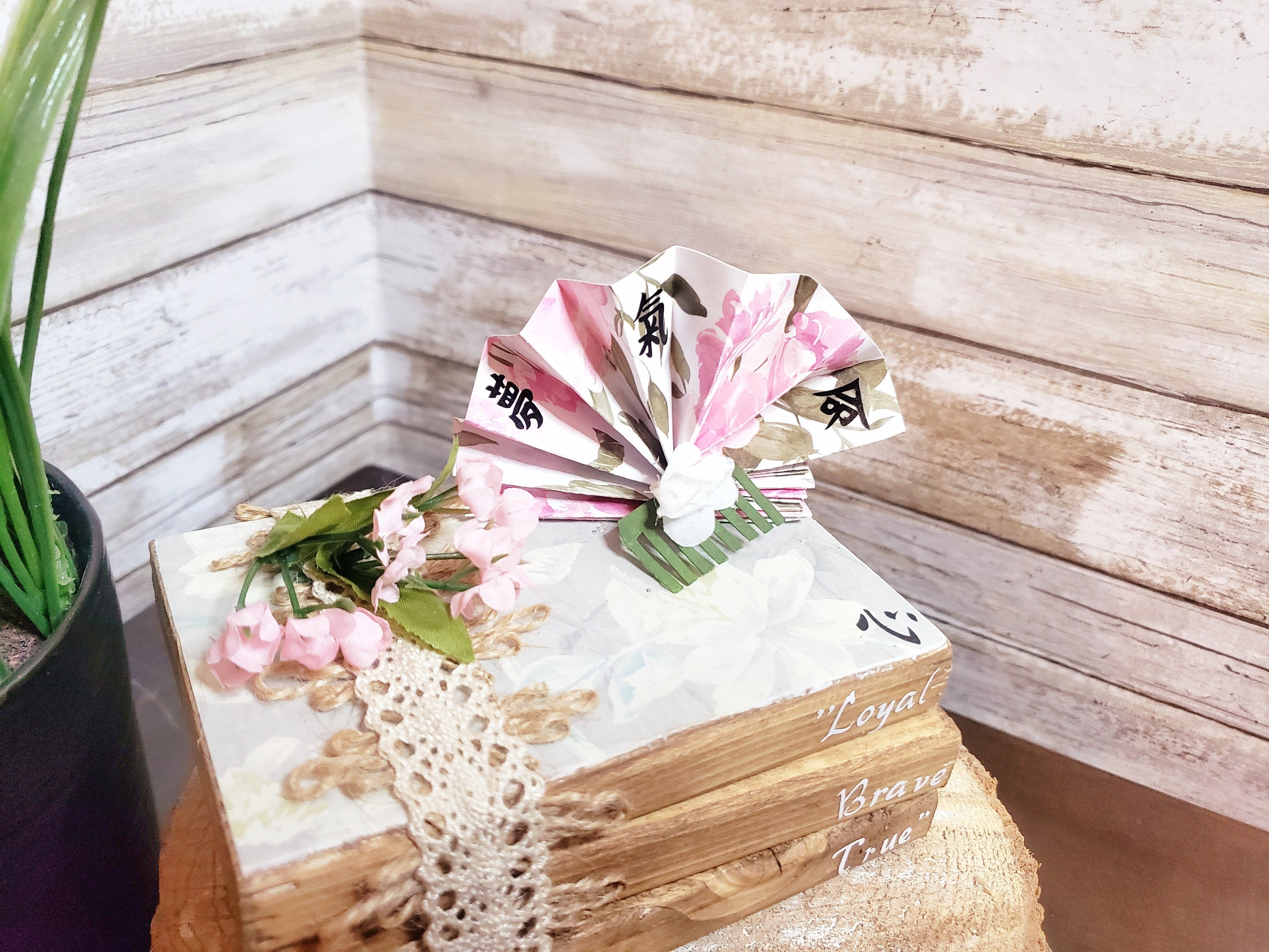Mulan table decor centerpiece, Disney wedding decor, Mulan Party, princess party decor, Disney gift, Disney wedding table decor