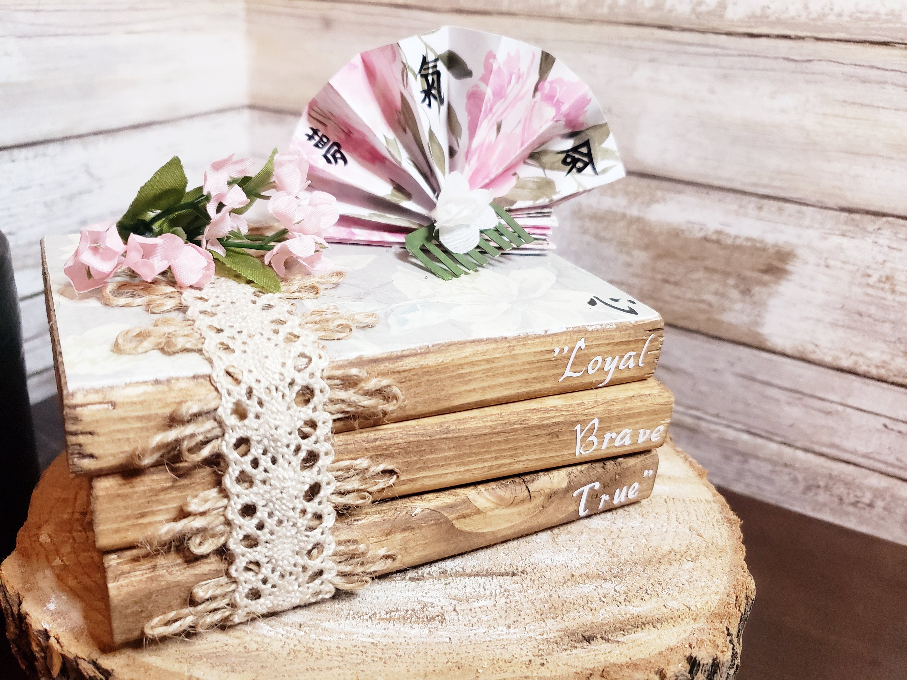 Mulan table decor centerpiece, Disney wedding decor, Mulan Party, princess party decor, Disney gift, Disney wedding table decor