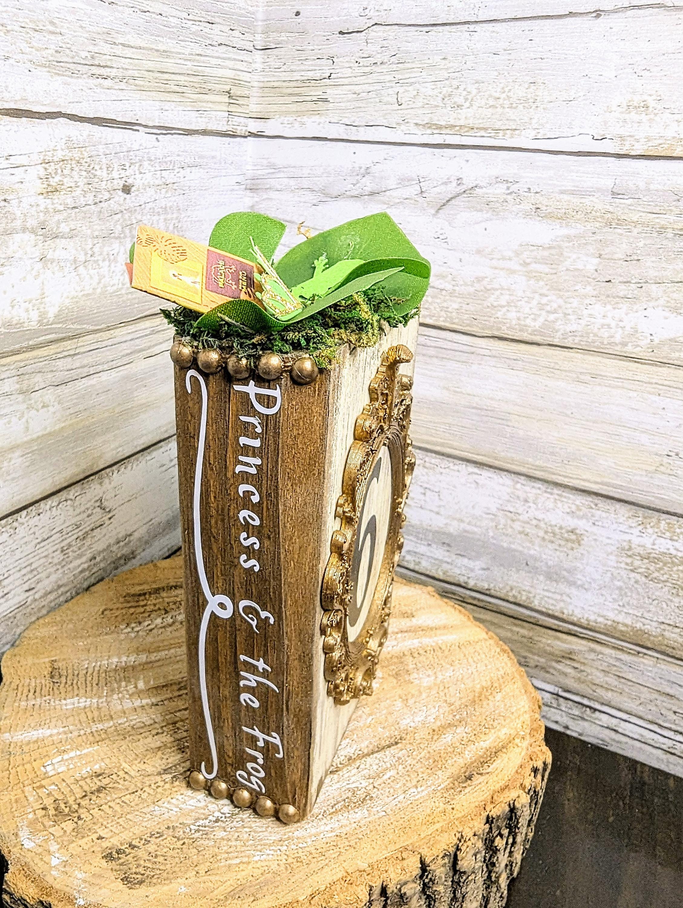 Disney Tiana table number decor, Disney wedding table numbers, Disney wedding decor, Disney wedding, Disney princess table number