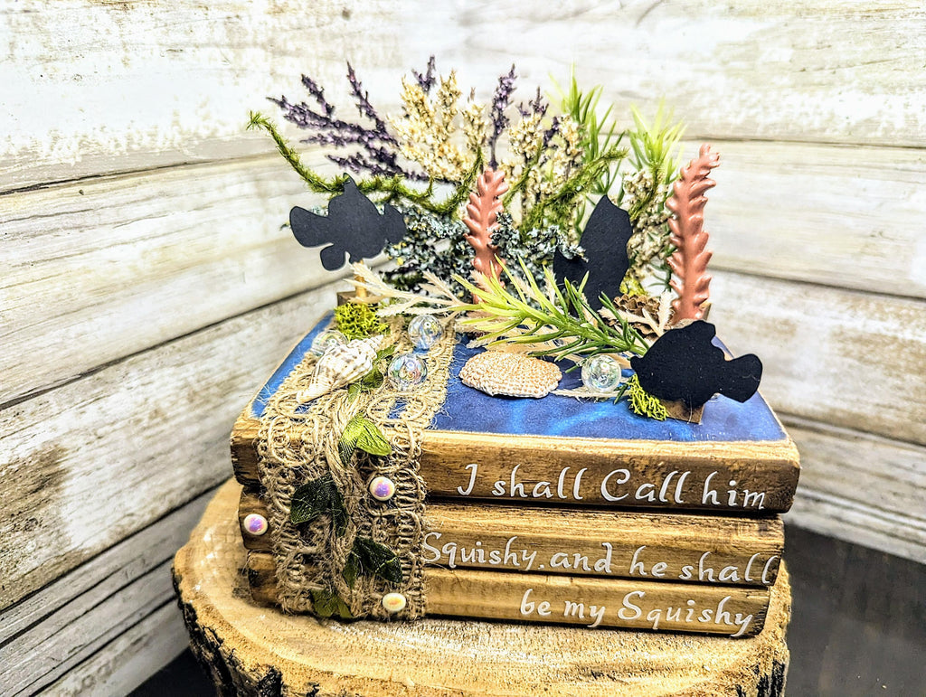 Finding Nemo decor, Disney wedding table decor, Disney wedding centerpiece, Finding Nemo party decor Finding Nemo decor gift