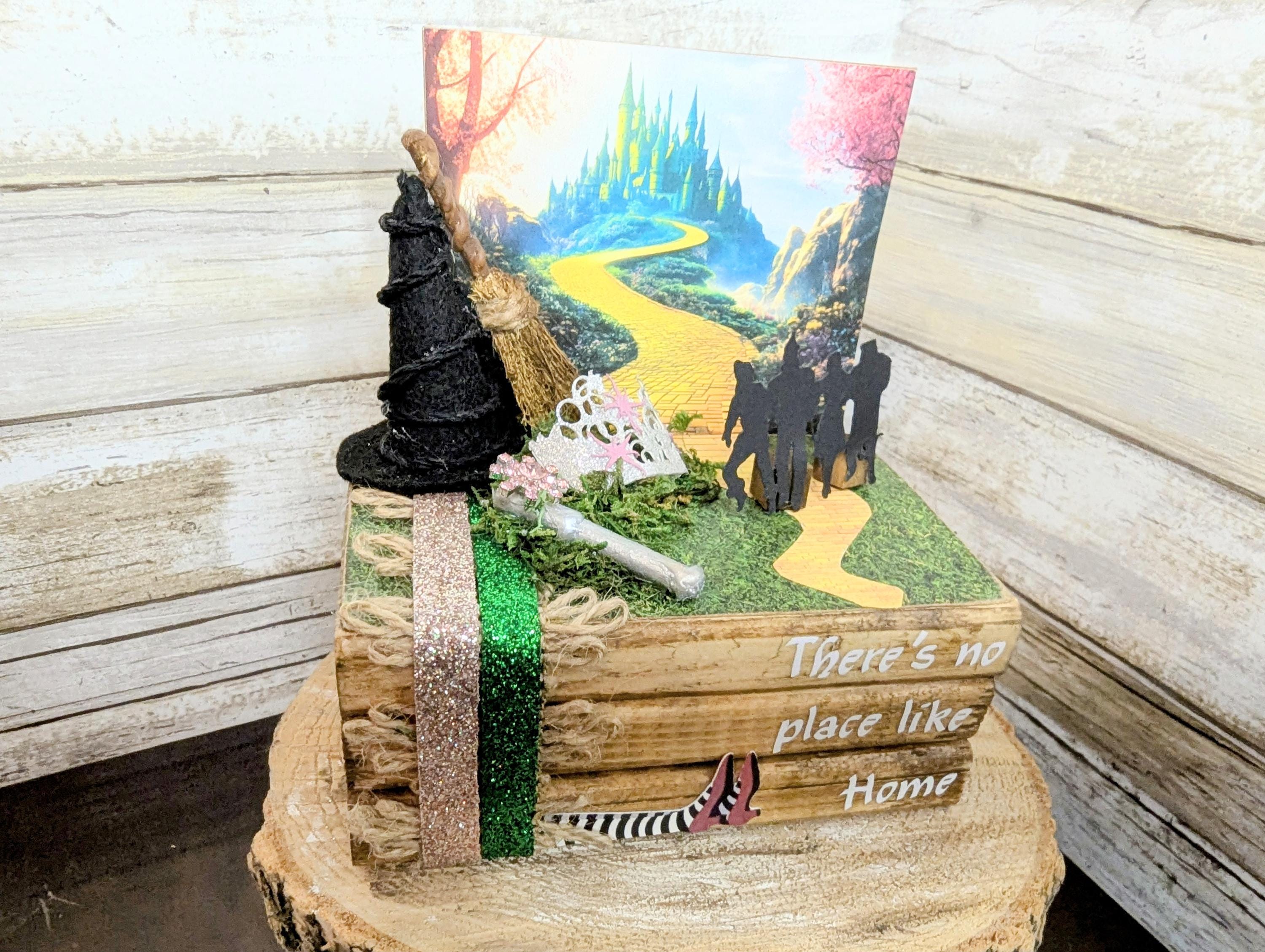 Wicked decor, wizard of oz decor, wicked  centerpiece, wicked Party gift decor, wizard of oz party