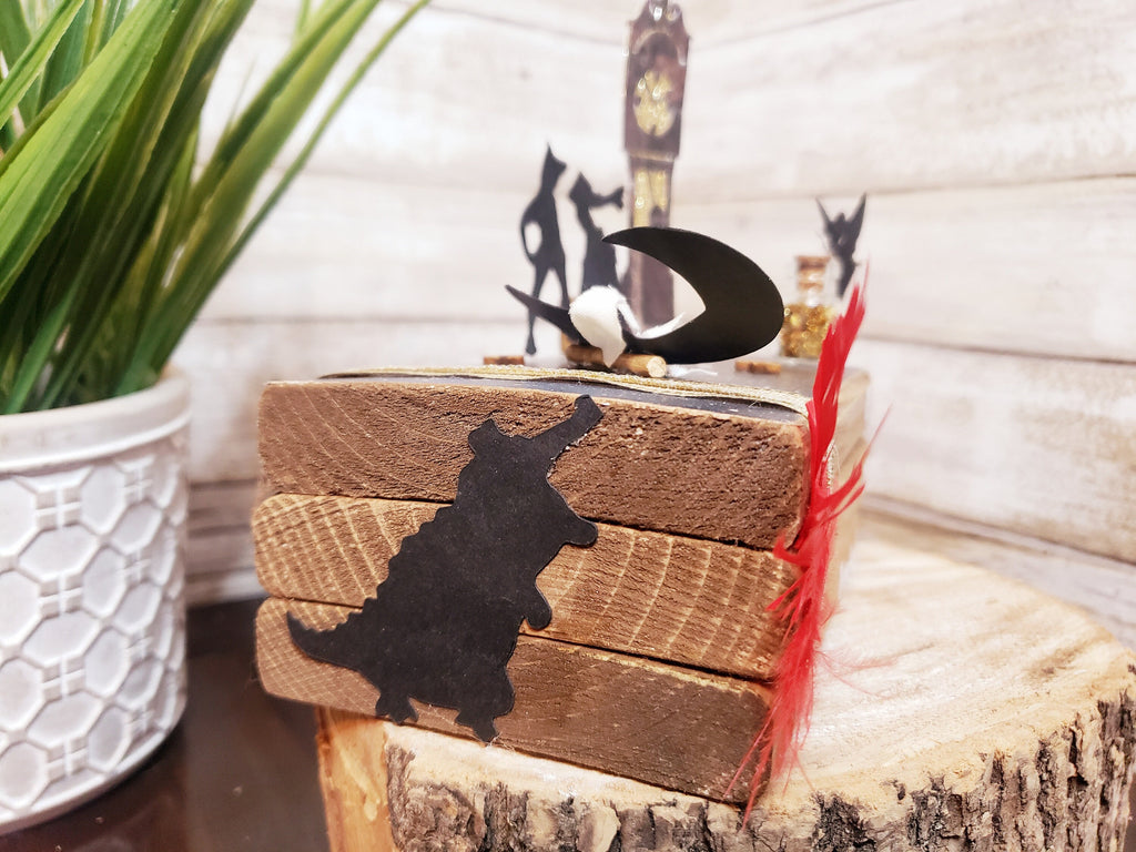 Peter Pan decor, Peter pan centerpiece, Disney decor, Peter Pan party, Tinkerbell decor, Disney handmade gift, Tinkerbell party gift