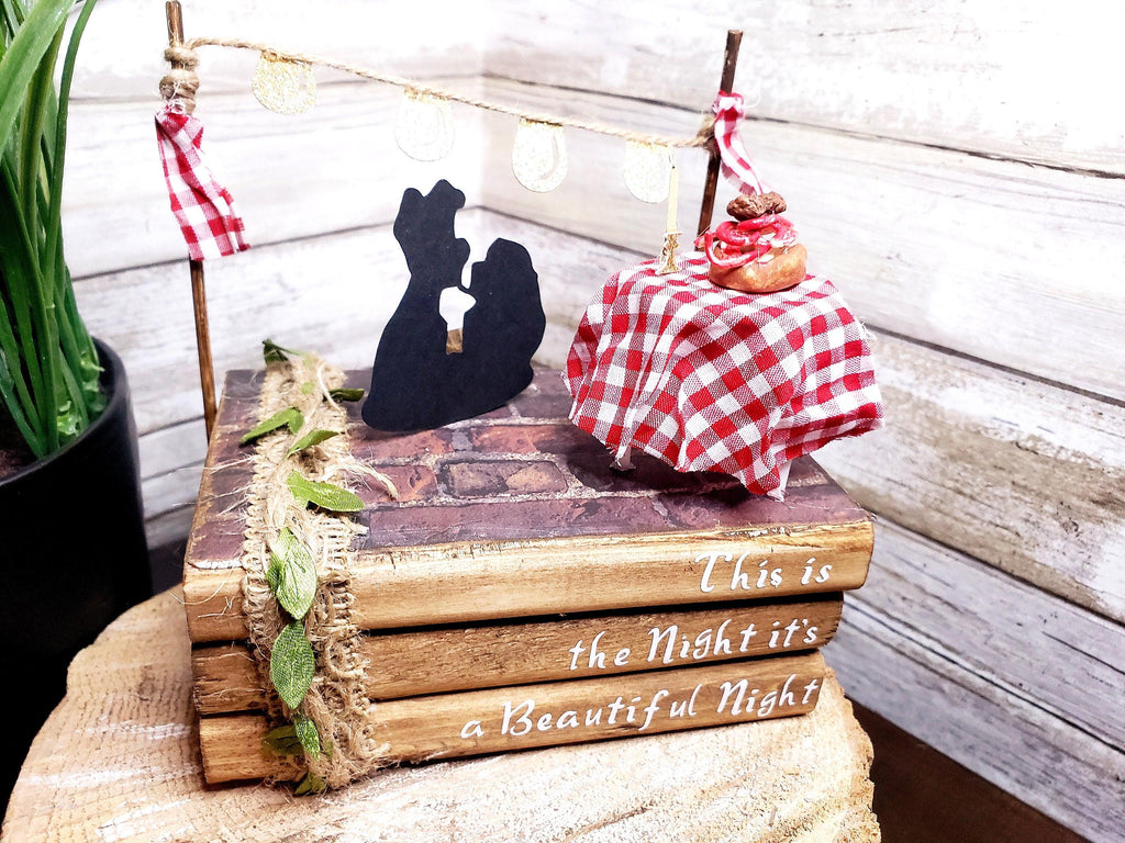 Lady and tramp decor, Lady and Tramp centerpiece, Disney Wedding table decor centerpiece, Disney couple decor gift, Disney party