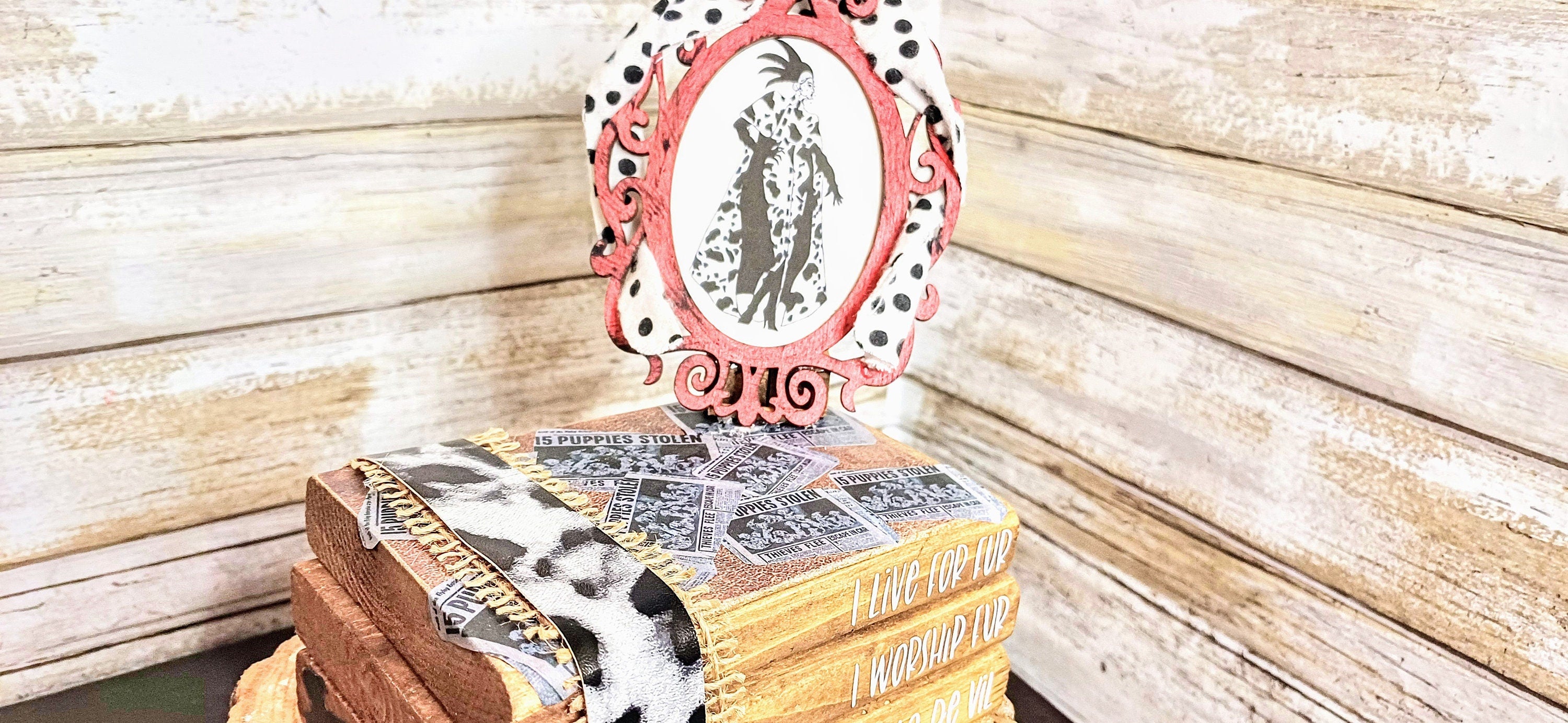 Cruella Decor centerpiece, Disney Villian gift, Disney wedding party decor, Disney wedding, Disney villain decor, Disney Villains party