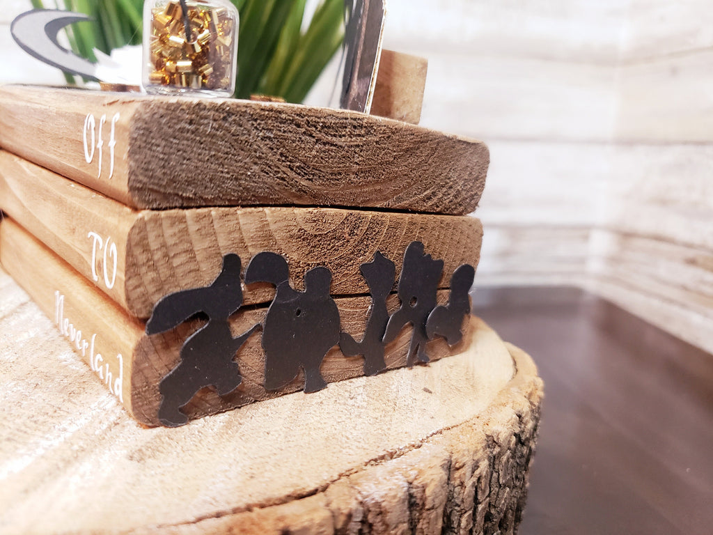 Peter Pan decor, Peter pan centerpiece, Disney decor, Peter Pan party, Tinkerbell decor, Disney handmade gift, Tinkerbell party gift