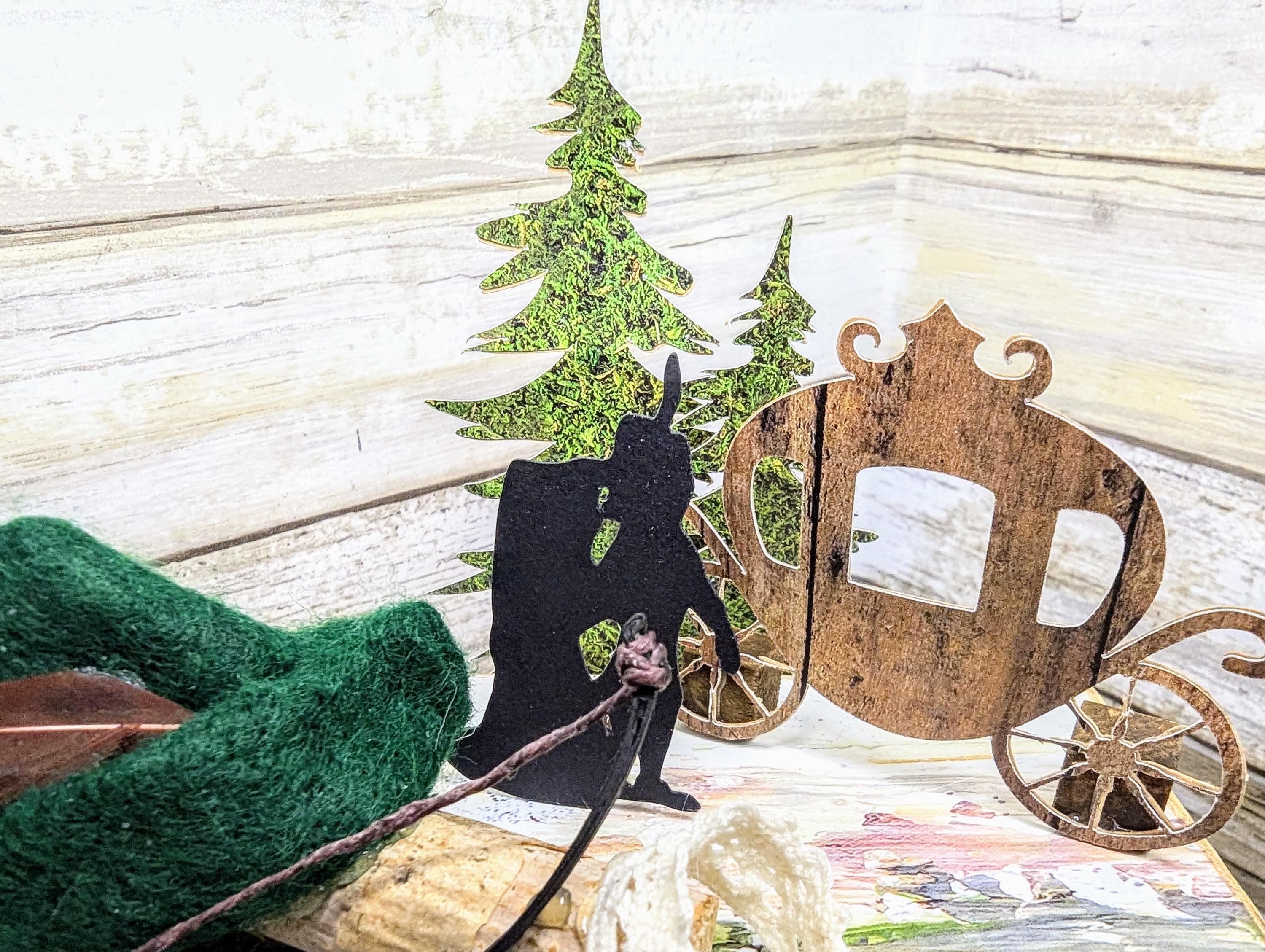 Disney Robinhood decor, Disney wedding couple decor, Disney wedding centerpiece Robinhood and maid Marion table decor, Disney gift