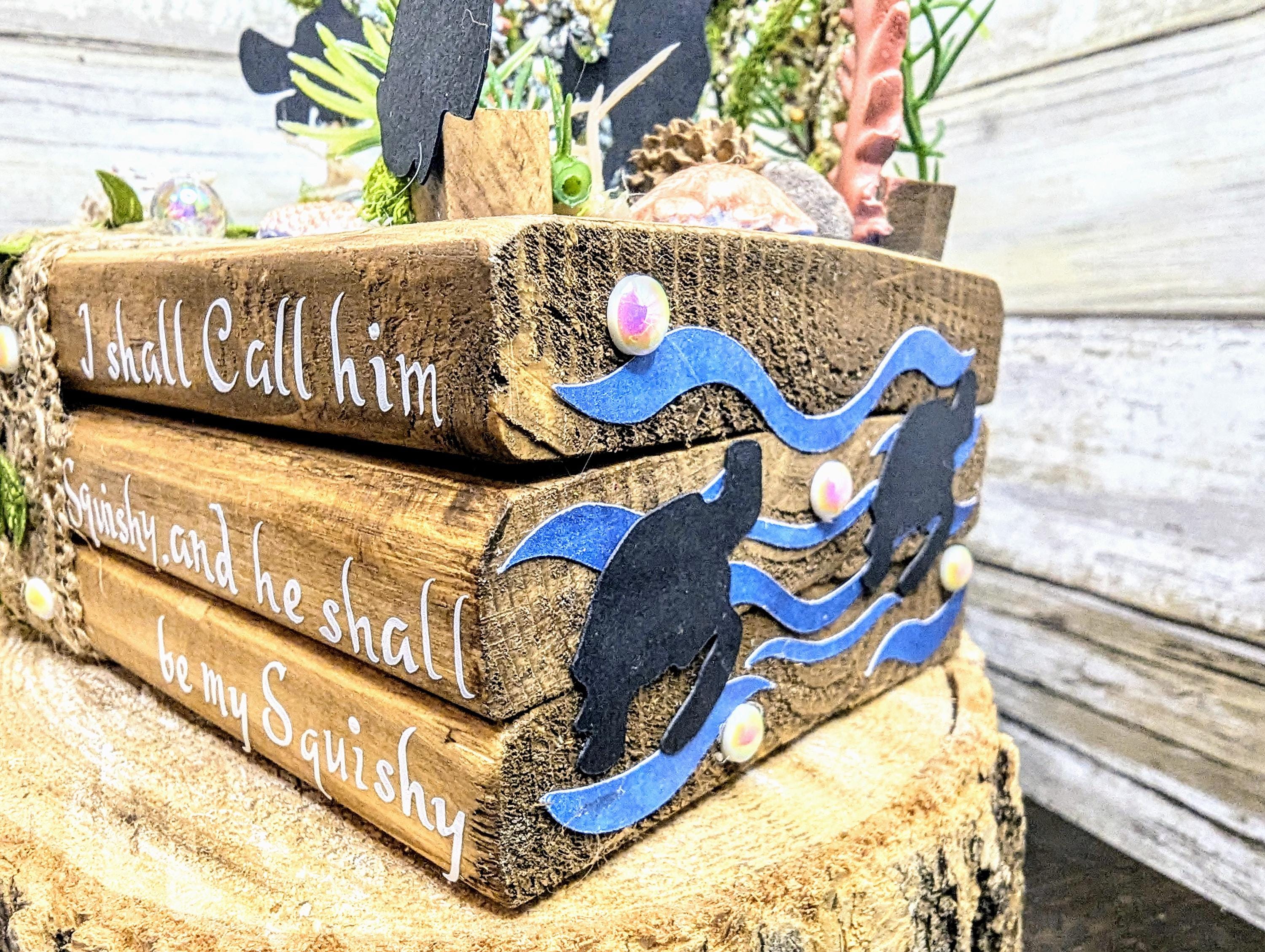 Finding Nemo decor, Disney wedding table decor, Disney wedding centerpiece, Finding Nemo party decor Finding Nemo decor gift