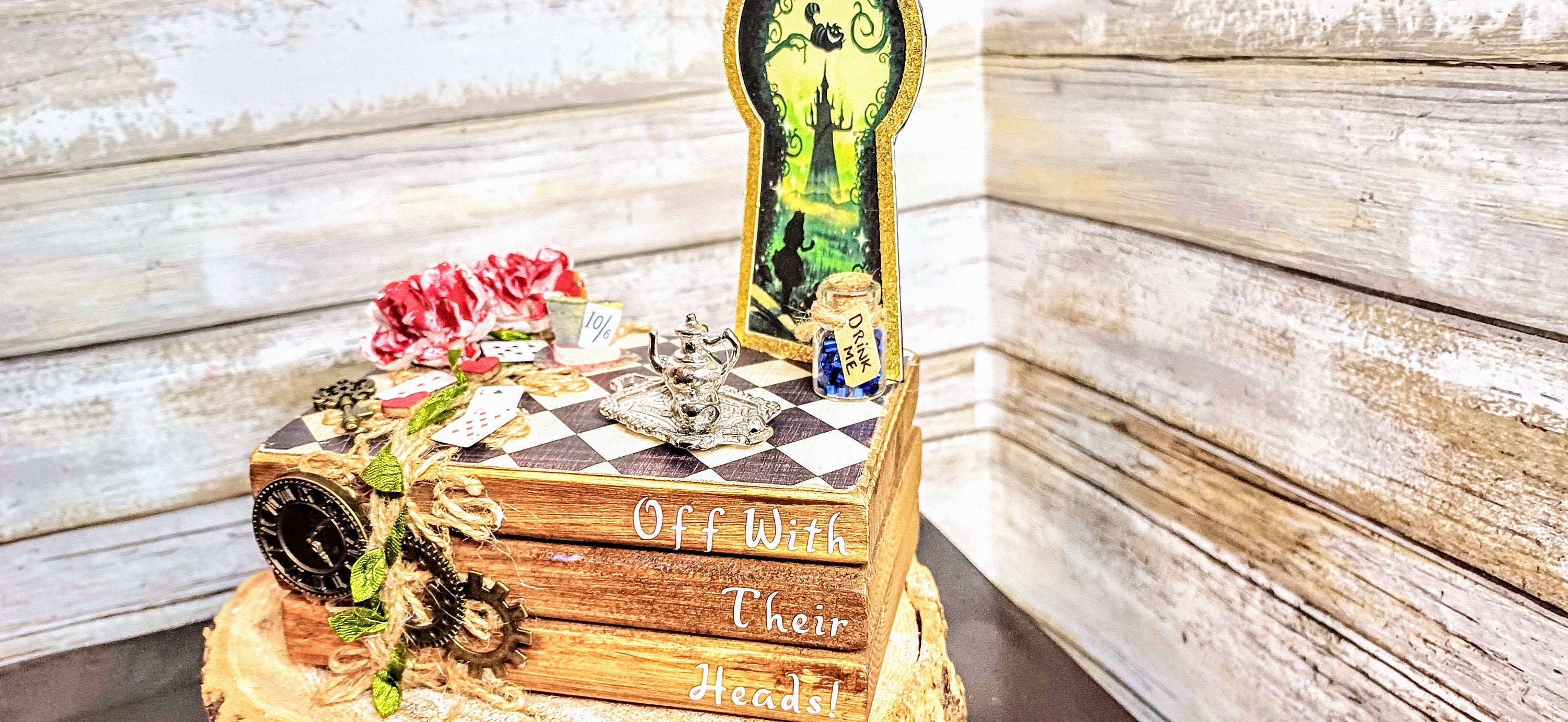 Disney Alice wounder land Decor, Disney Wedding decor, Disney centerpieces party table decor, Alice in wounder land gift, Disney Alice party