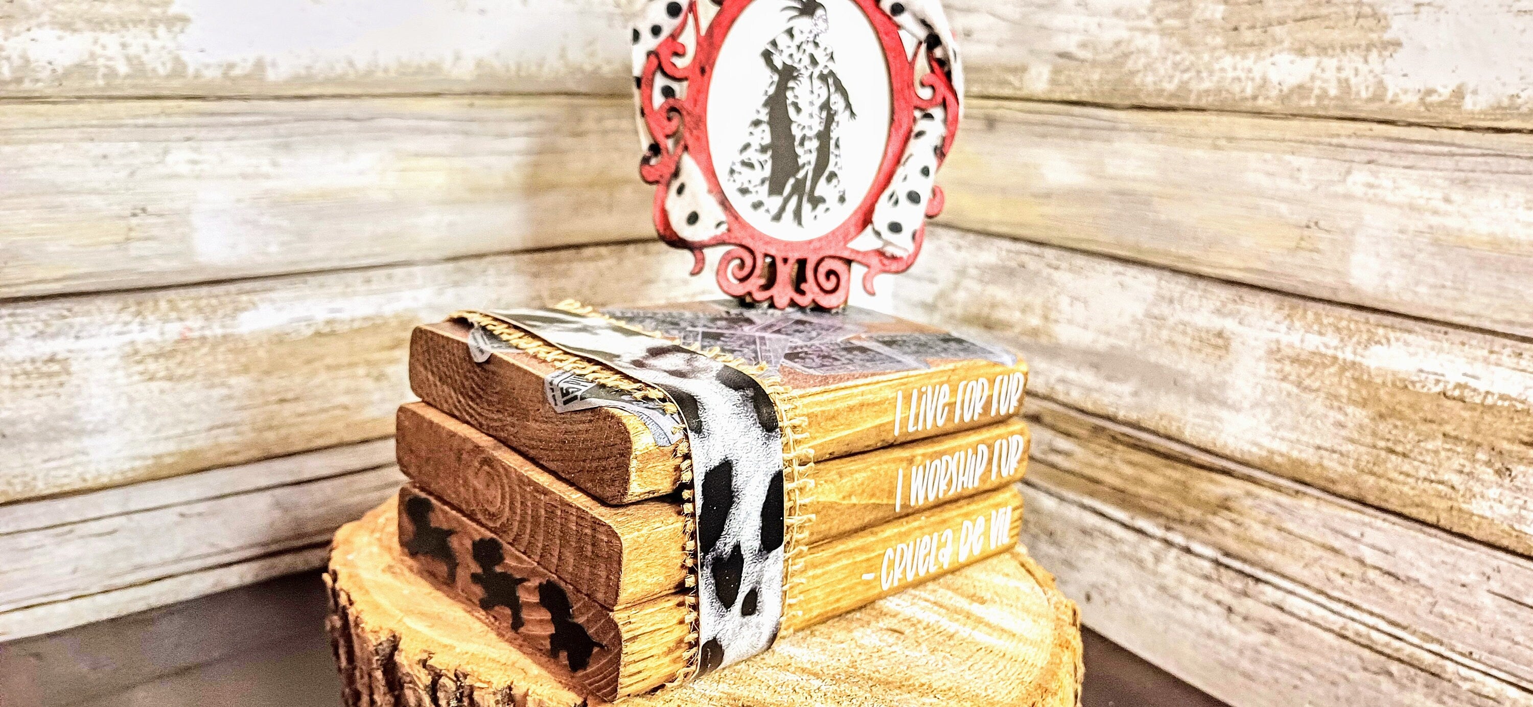 Cruella Decor centerpiece, Disney Villian gift, Disney wedding party decor, Disney wedding, Disney villain decor, Disney Villains party