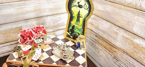 Disney Alice wounder land Decor, Disney Wedding decor, Disney centerpieces party table decor, Alice in wounder land gift, Disney Alice party