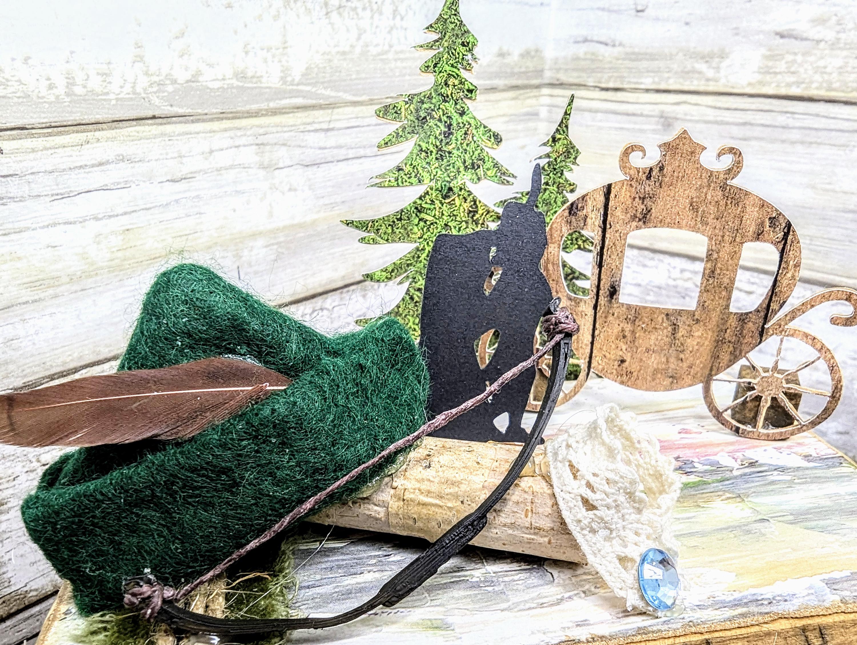 Disney Robinhood decor, Disney wedding couple decor, Disney wedding centerpiece Robinhood and maid Marion table decor, Disney gift